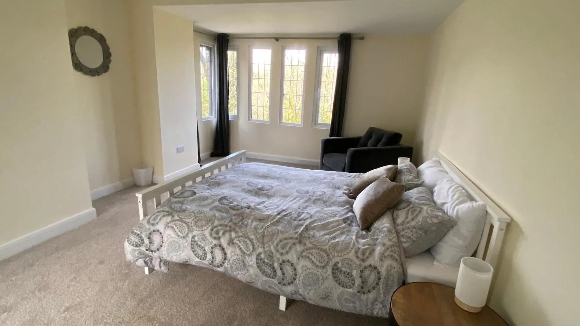 Heyboys Villa Swansea Holiday home